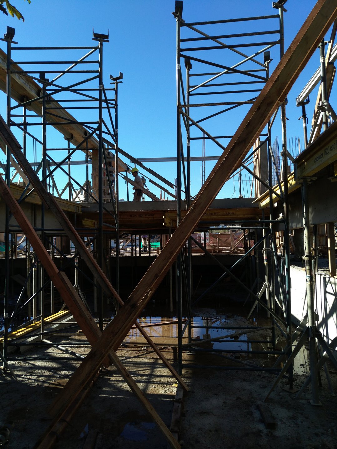 Studios - Pilar
