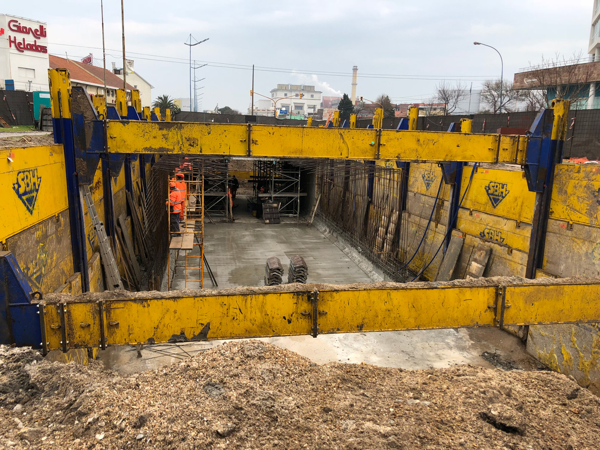 Desagüe pluvial arroyo el Barco