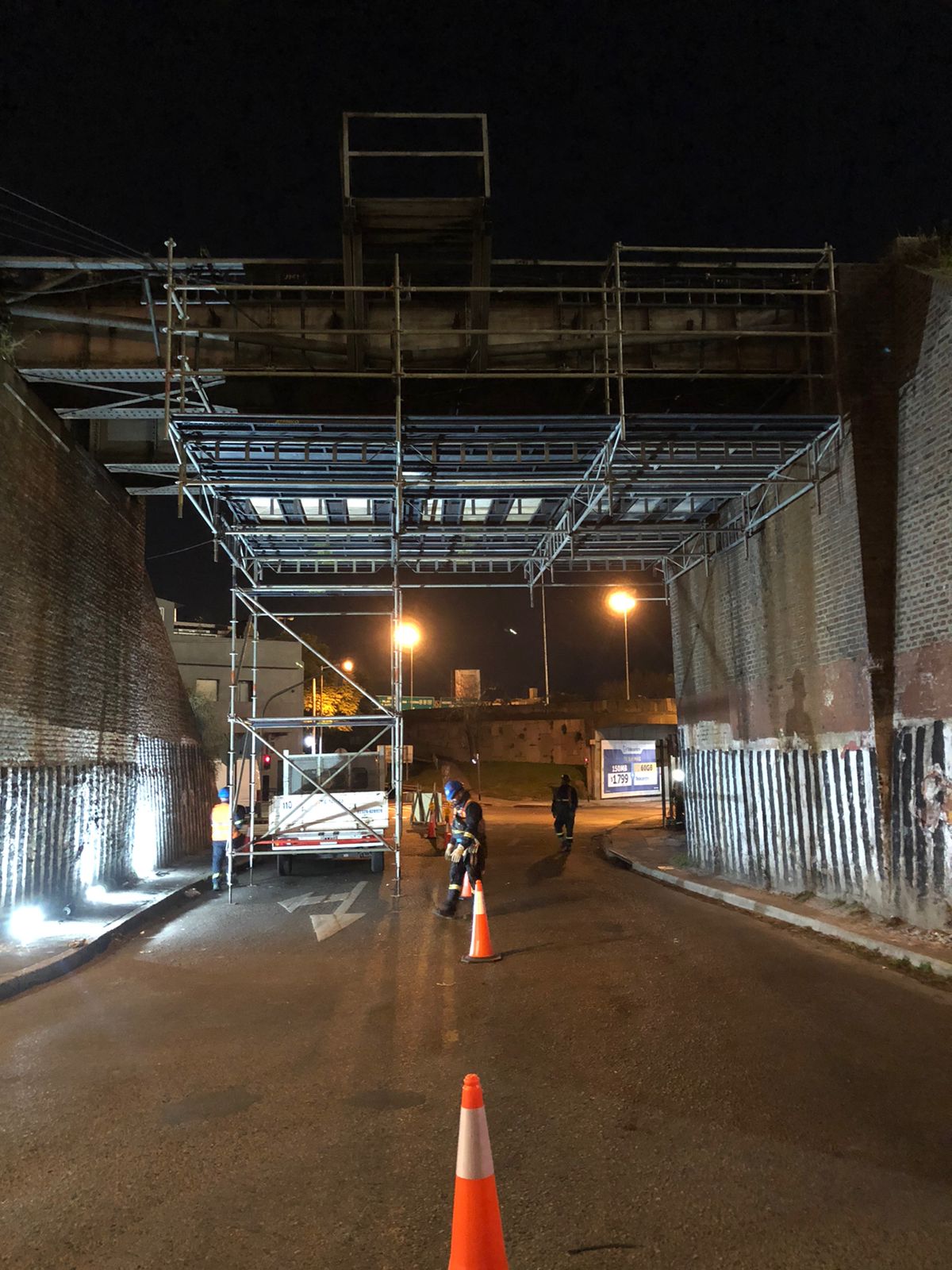 Andamio Colgante para Puente FCGB Norte - Calle Francisco N. Laprida